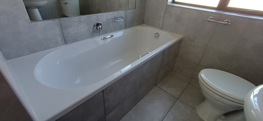 2 Bedroom Property for Sale in La Provance Free State